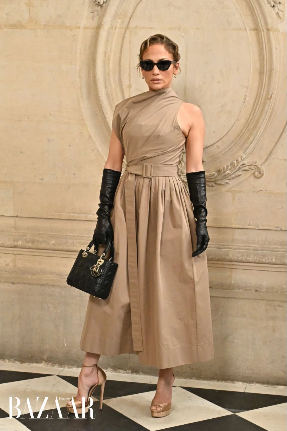 Show diễn Dior