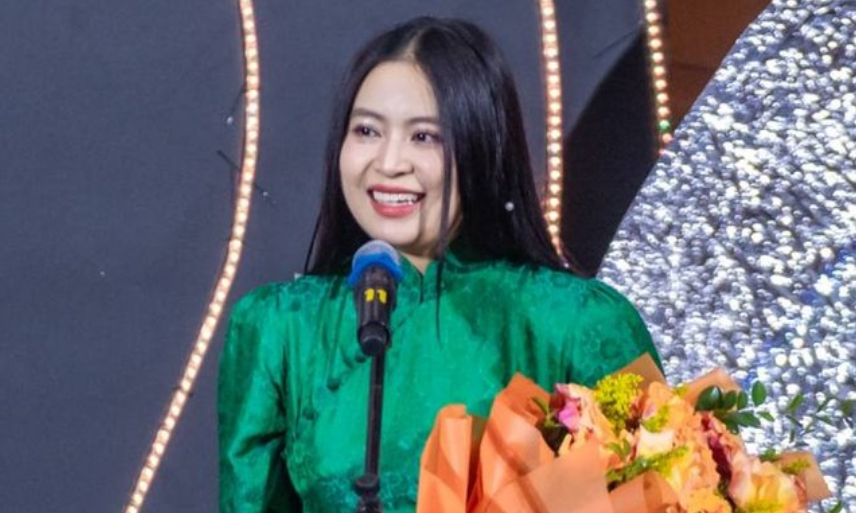 Hoàng Thùy Linh mang thai
