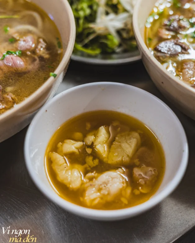 Quán bún bò Sài Gòn