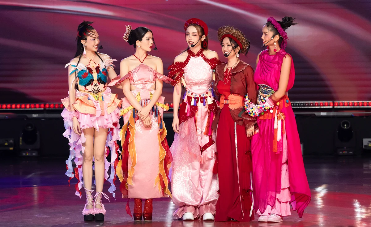 MLee thi Miss Universe