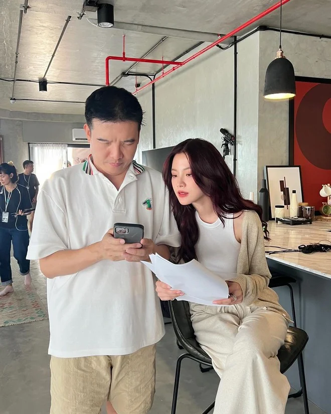 Nine Naphat và Baifern chia tay