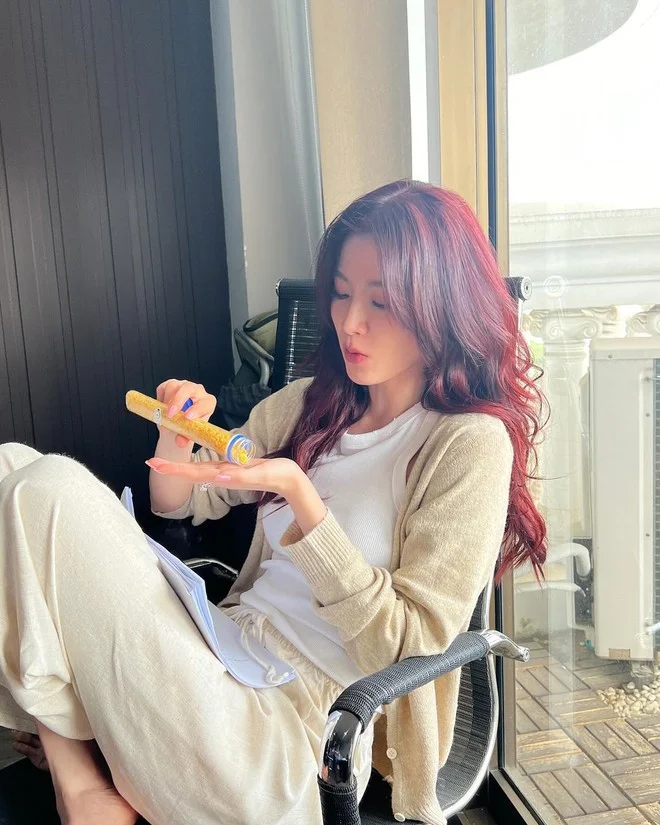 Nine Naphat và Baifern chia tay