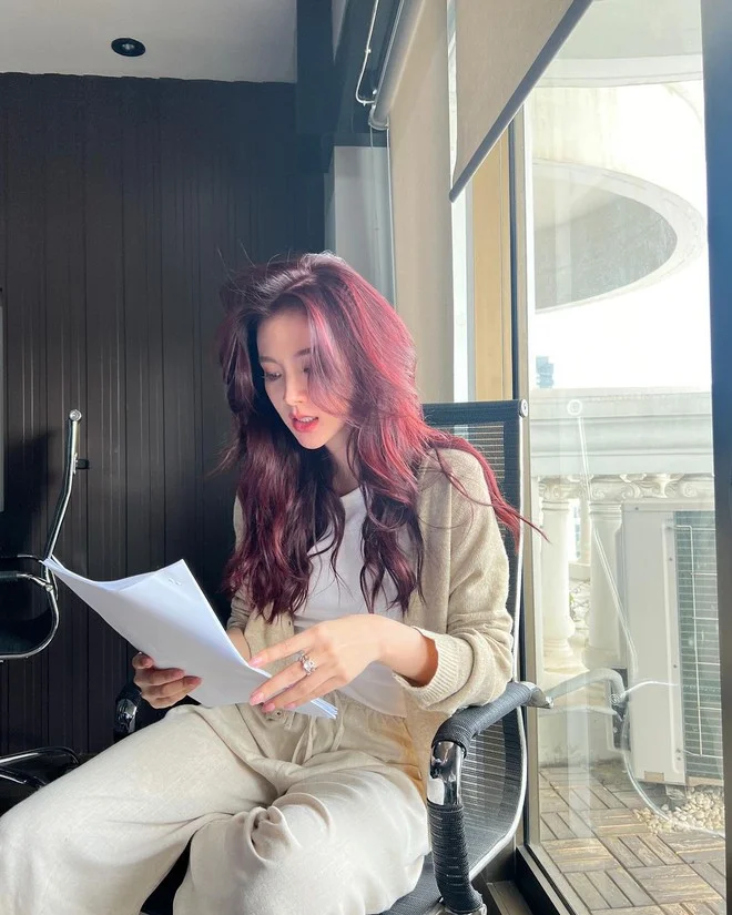 Nine Naphat và Baifern chia tay