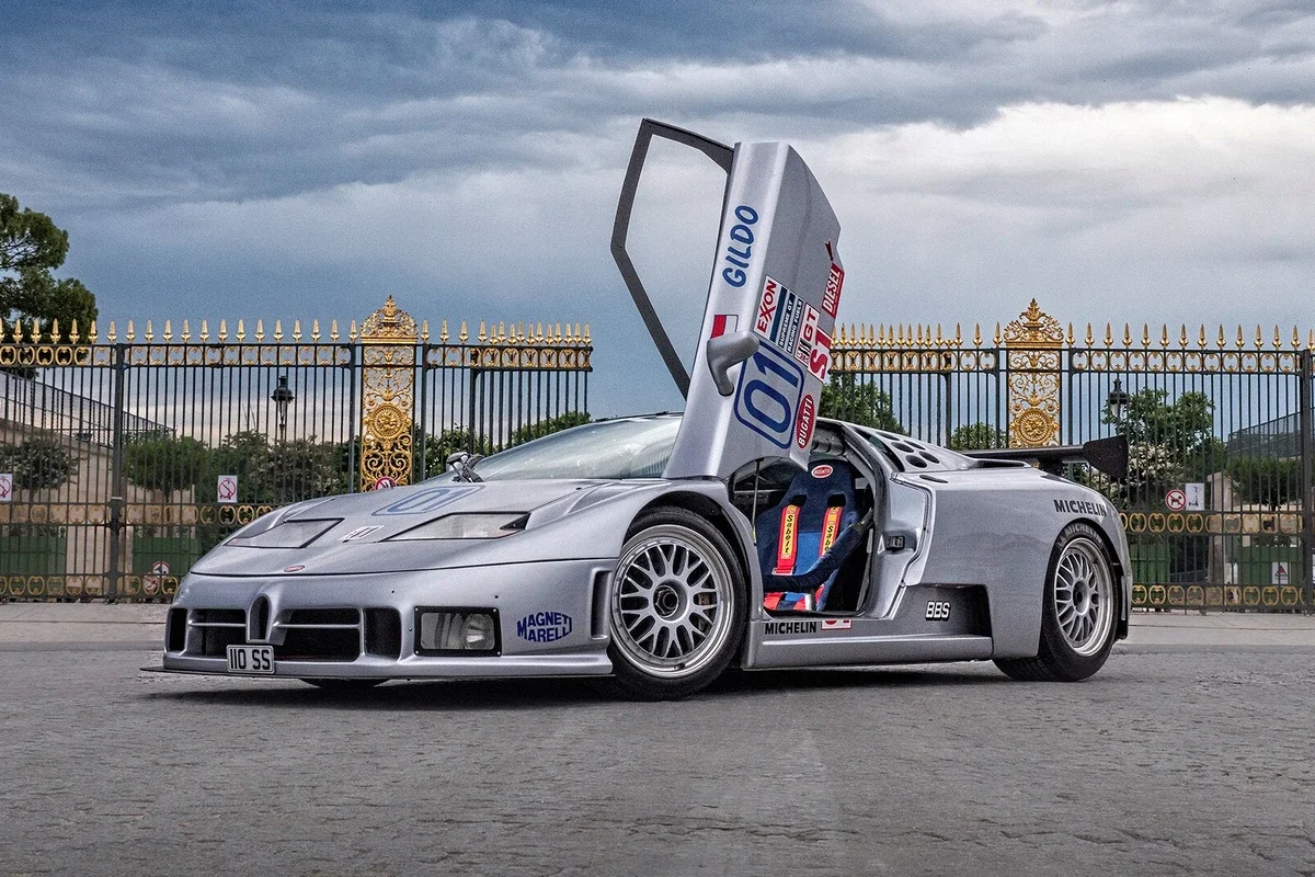 Siêu xe Bugatti EB110 Sport Competizione hơn 1,8 triệu USD tái xuất