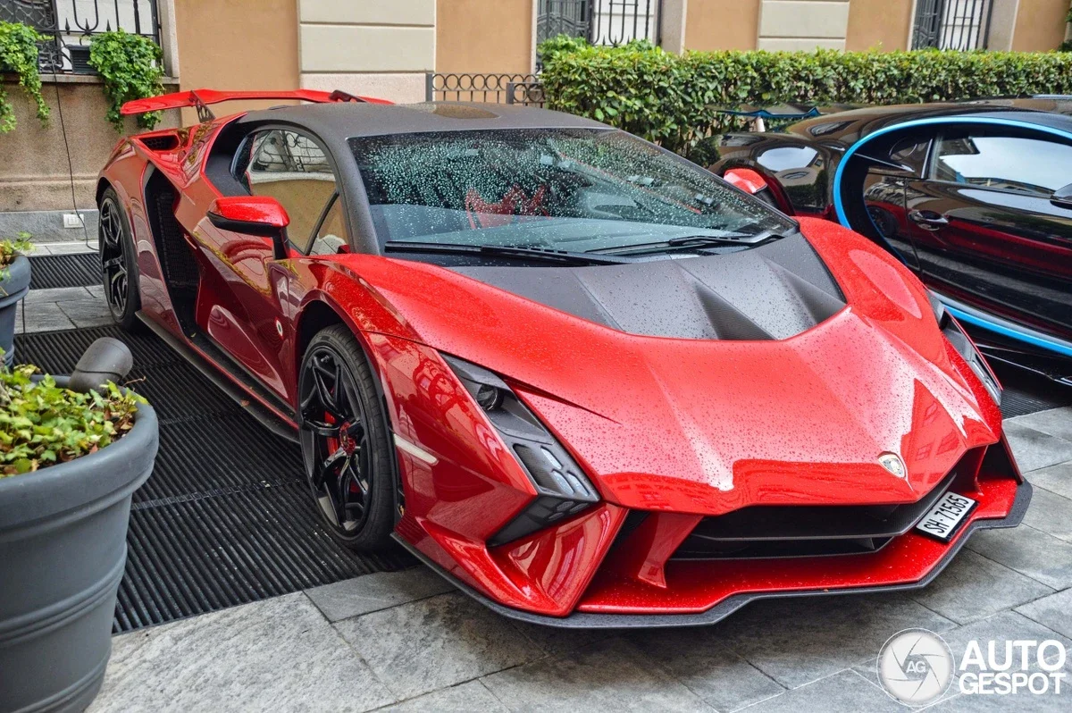 Siêu xe Lamborghini Invencible lần đầu xuất hiện