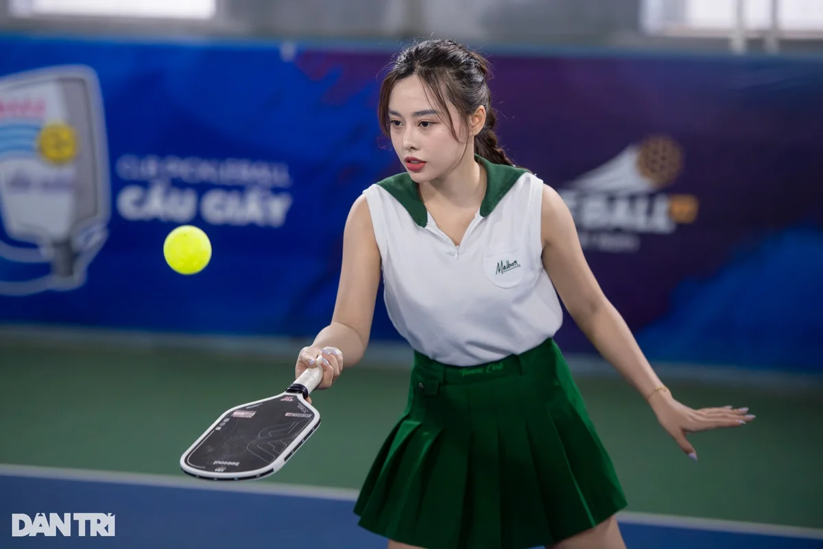 Những bóng hồng xinh đẹp trên sân pickleball ở Hà Nội
