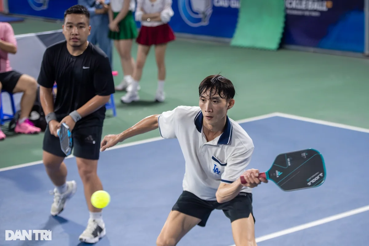 Những bóng hồng xinh đẹp trên sân pickleball ở Hà Nội