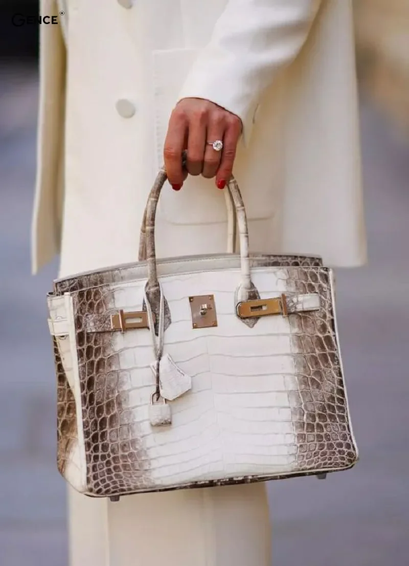 Túi Hermes bạch tạng đắt giá ra sao mà ai cũng khao khát sở hữu?