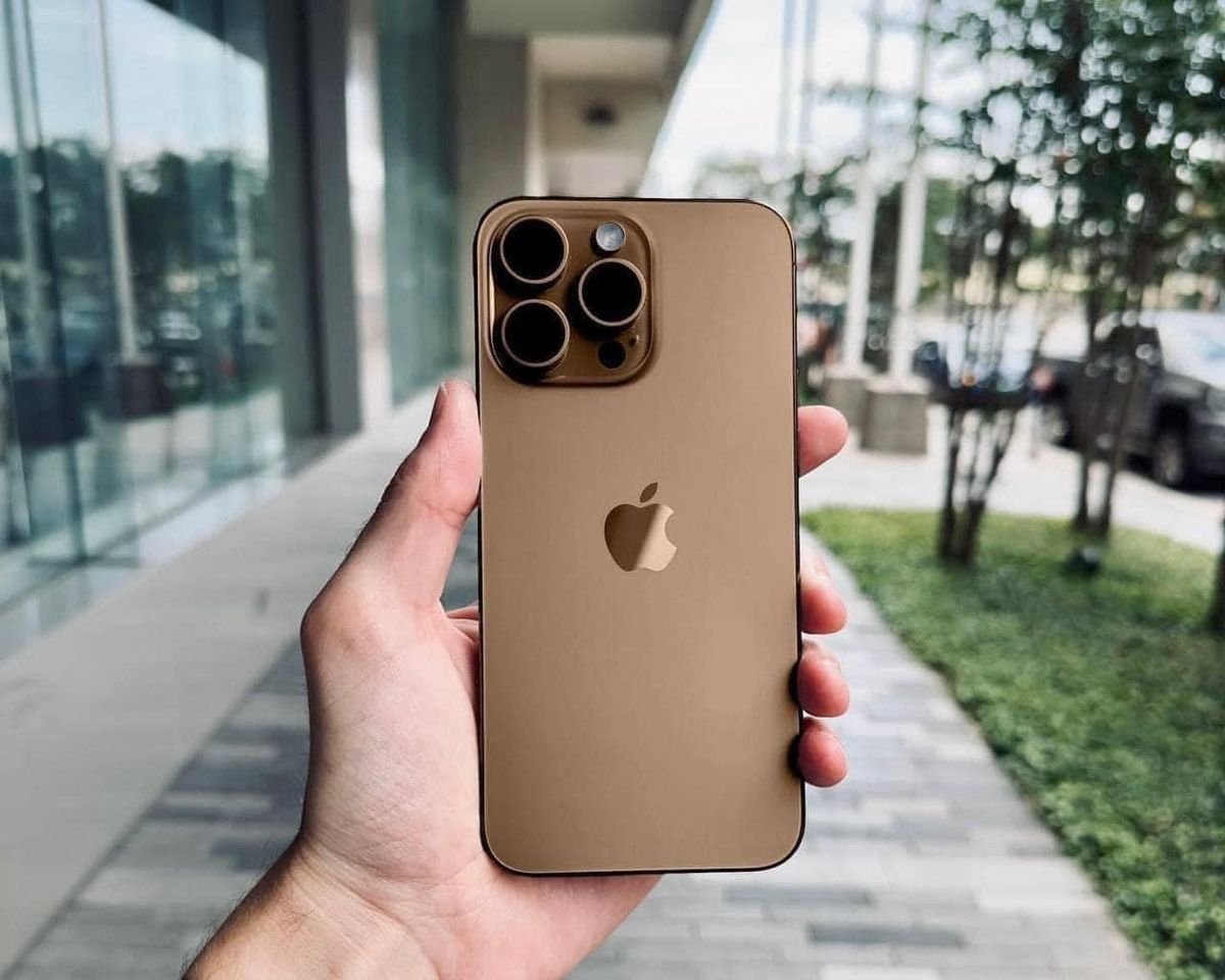 iPhone 16 Pro Max màu mới