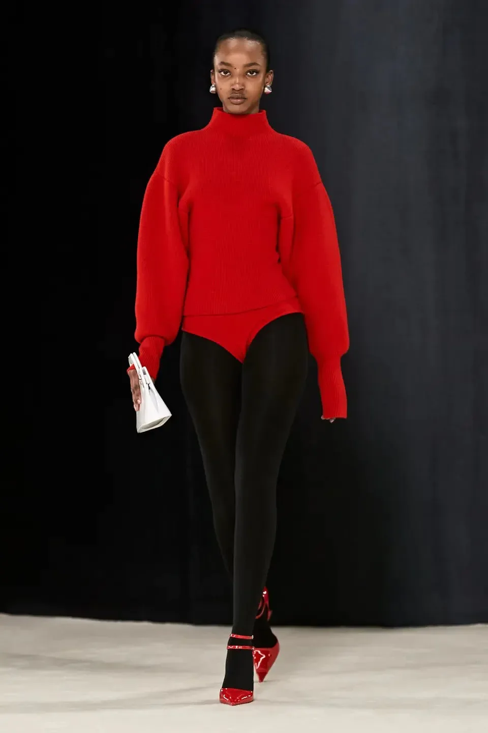 BST Ferragamo Thu Đông 2023
