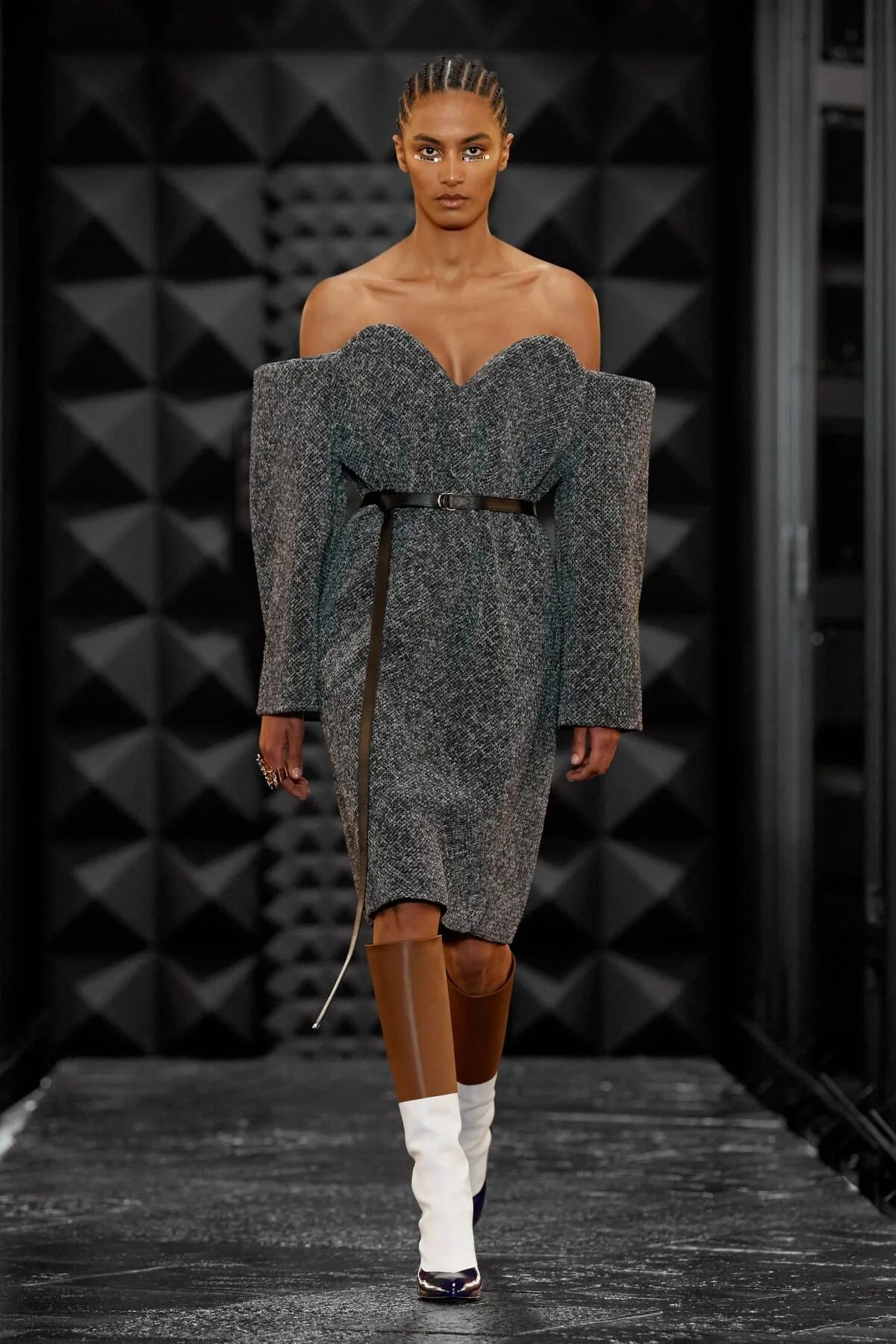  Louis Vuitton Thu Đông 2023