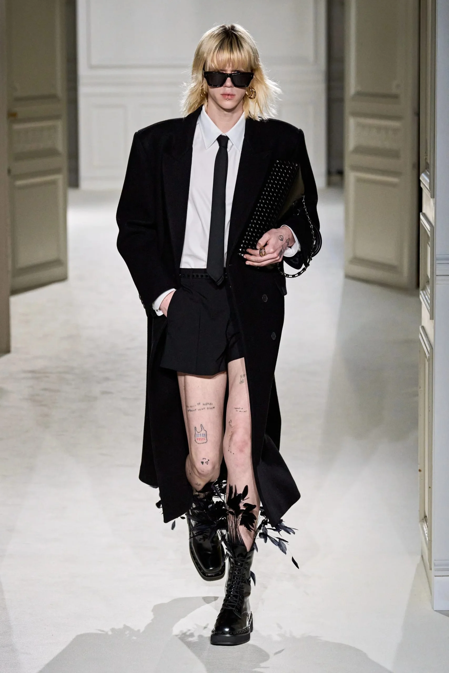BST Valentino Thu Đông 2023