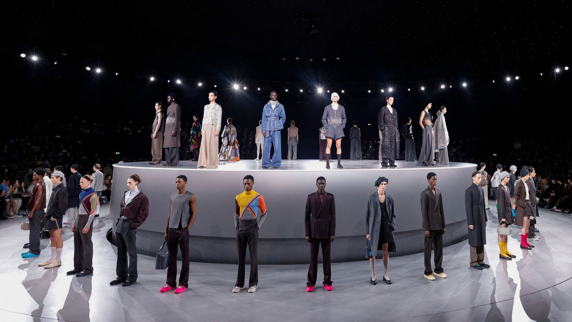Dior Menswear Thu Đông 2024: Ngôn ngữ thiết kế từ Balletcore