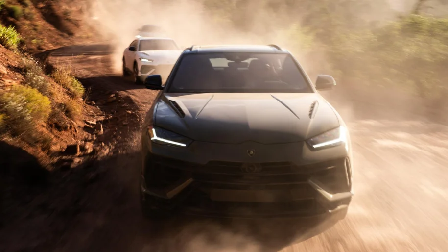 Chinh phục vườn quốc gia Zion cùng Super SUV Lamborghini Urus S