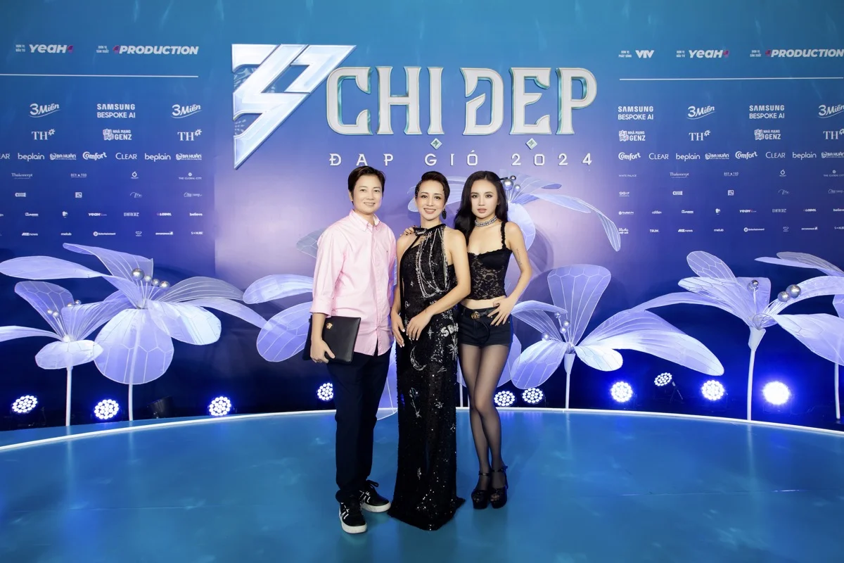 Chị đẹp đạp gió 2024