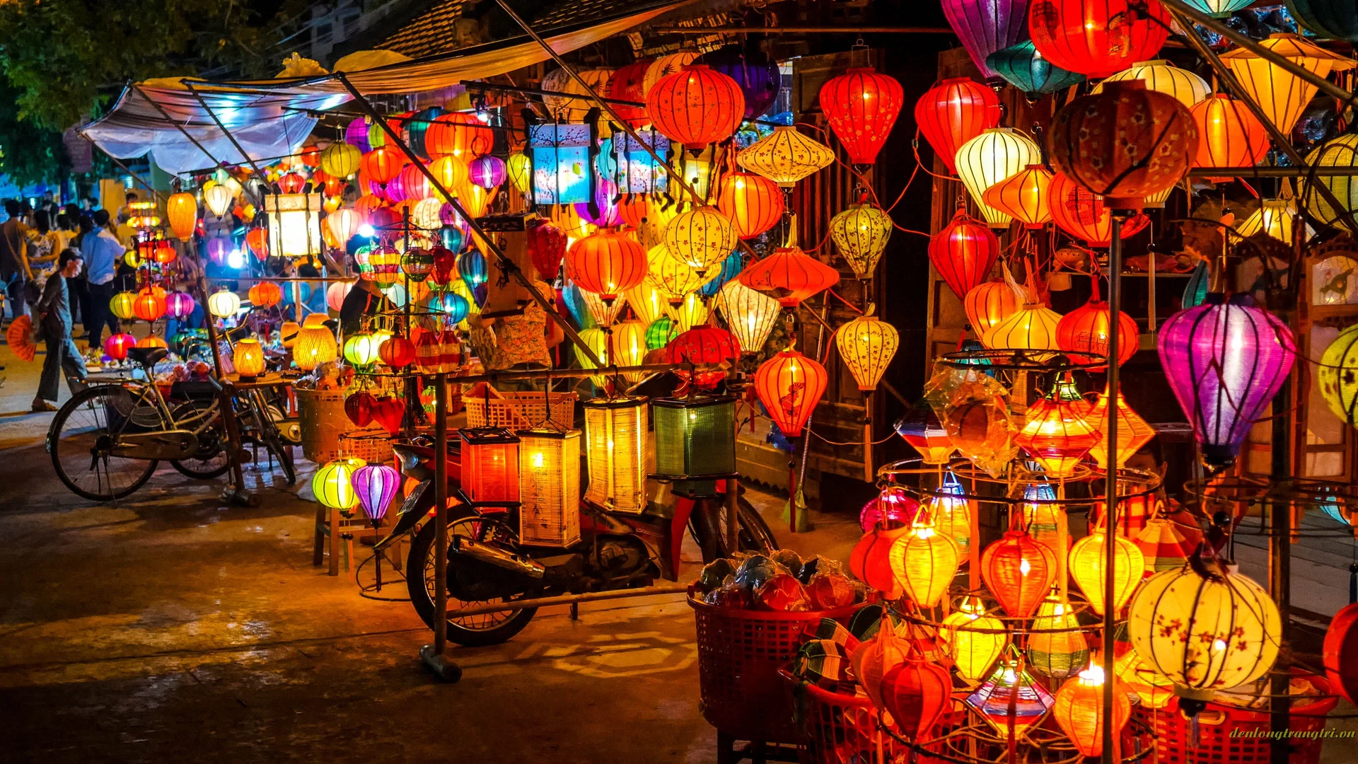 Những phố lồng đèn đẹp nhất châu Á sở hữu khung cảnh đầy lãng mạn