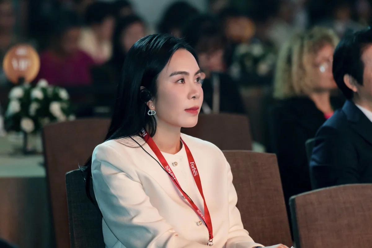 Doanh nhân Lưu Nga 