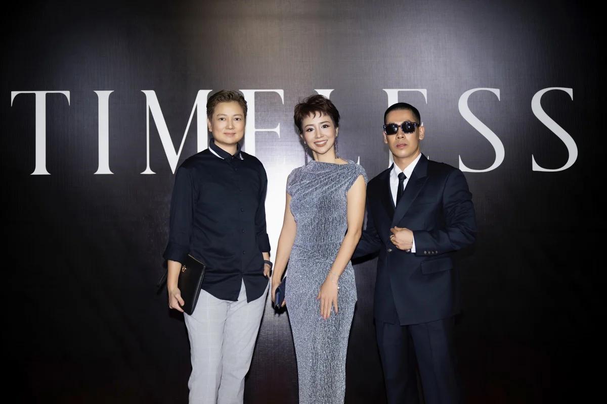 Show thời trang Timeless
