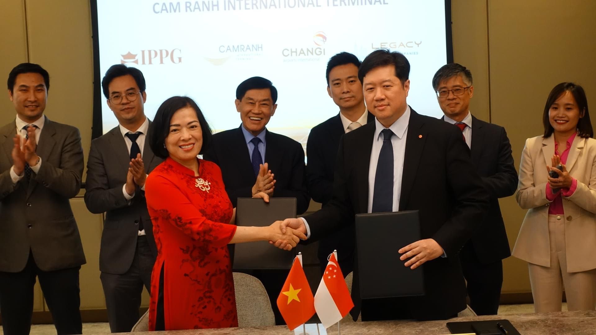 Nhà ga Quốc tế Cam Ranh hợp tác với Sân bay Quốc tế Changi