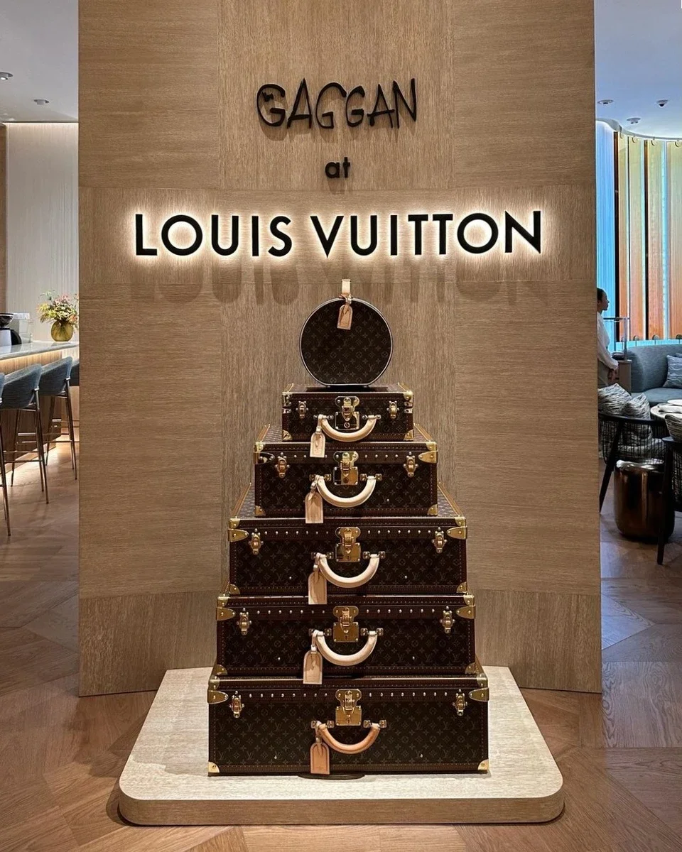 Nhà hàng Louis Vuitton