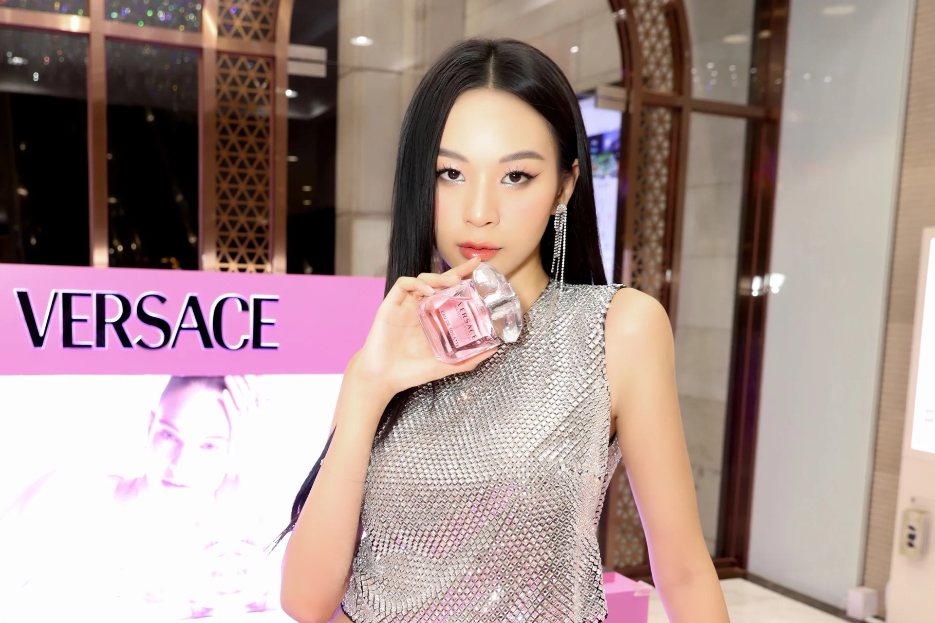 Nước hoa Versace Bright Crystal