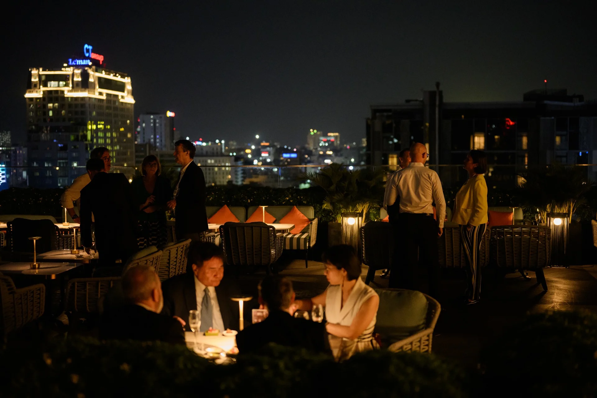 Rooftop bar Mai Sky
