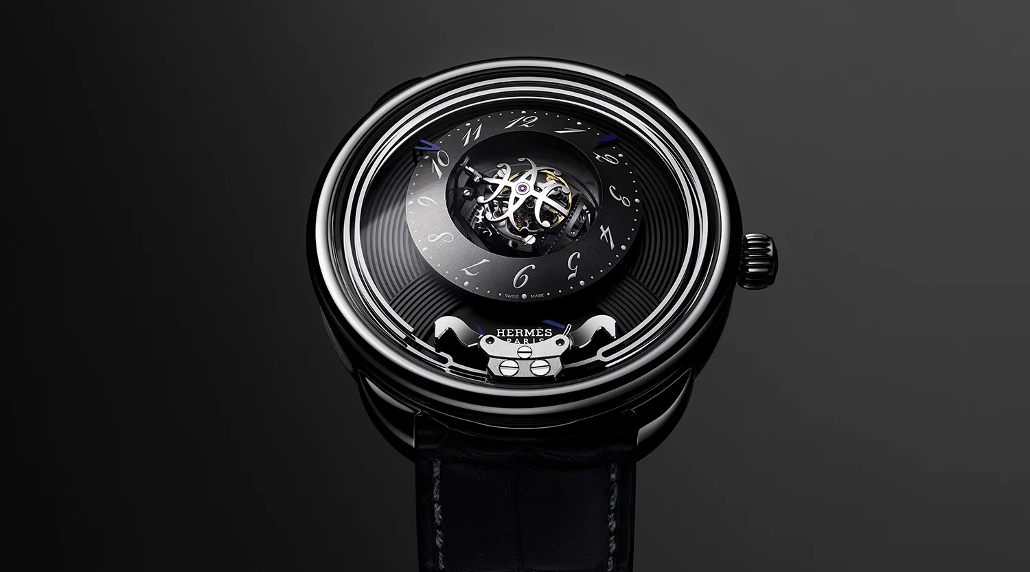 Hermès Arceau Duc Attelé: Đột phá thời đại