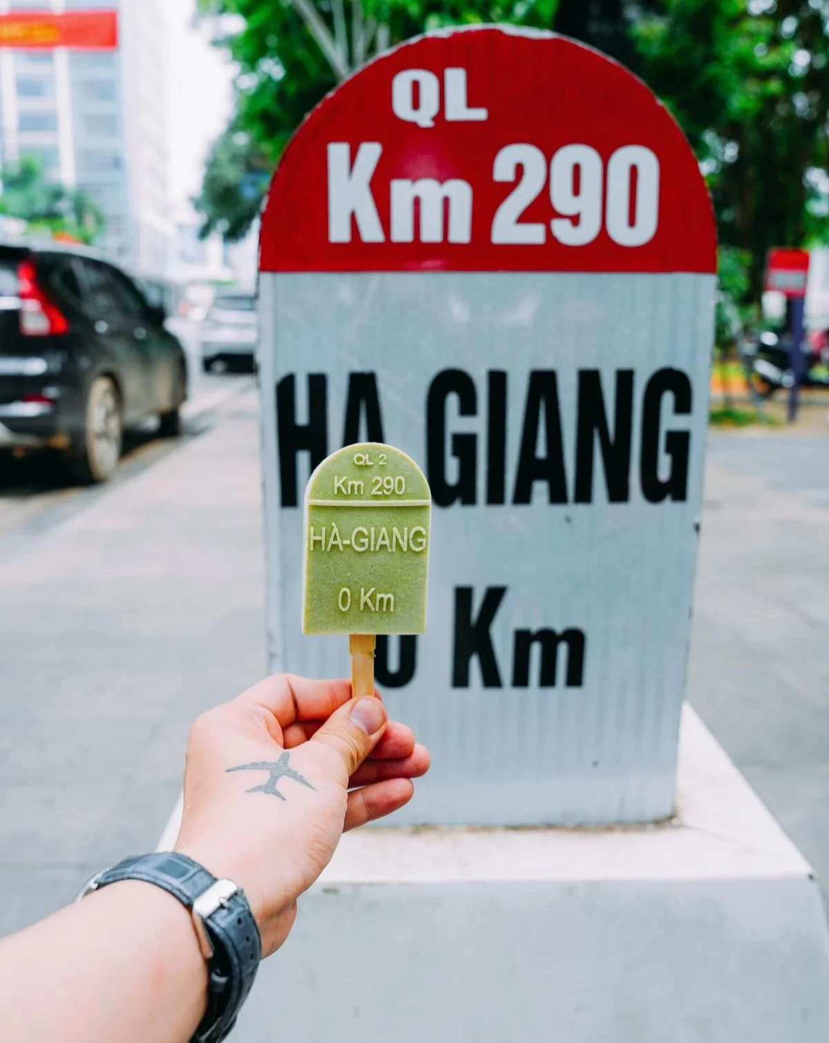 Món kem cột mốc 