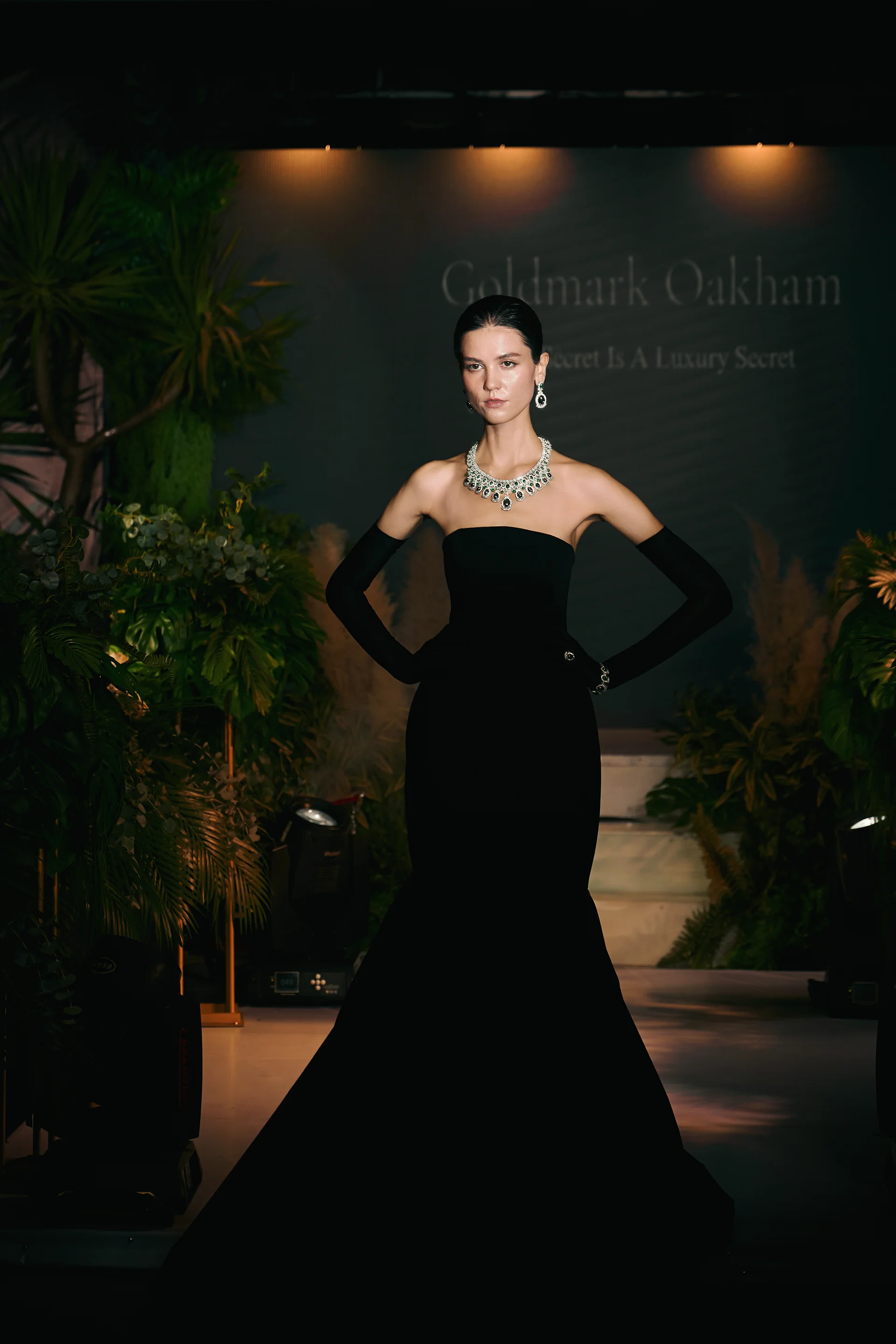 GOLDMARK OAKHAM tôn vinh nghệ thuật chế tác trang sức đỉnh cao tại sự kiện NÓIR de GALA
