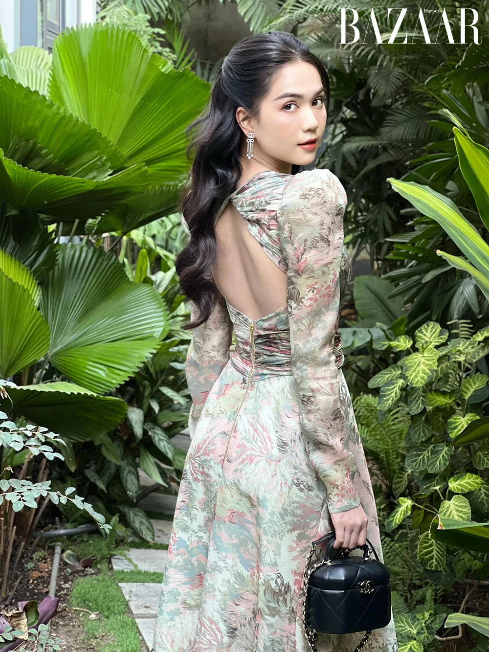 Thùy Tiên, Ngọc Trinh đọ sắc trong đầm best seller của Đỗ Long