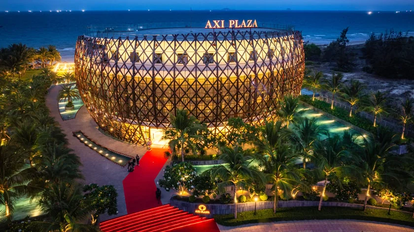 Axi Plaza - Biểu tượng chiếc thuyền thúng của ngư dân Việt Nam chính thức khai trương tại Cam Ranh