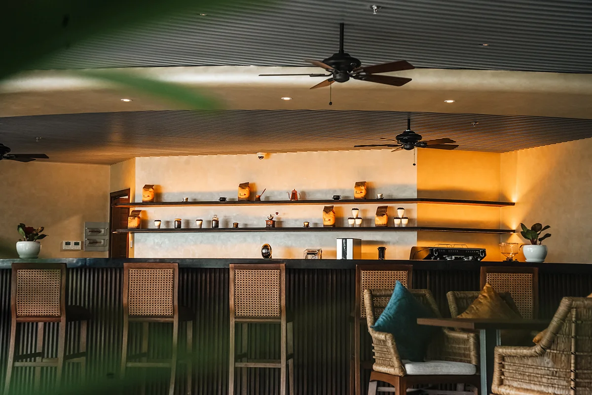 Trung tâm mua sắm, giải trí và hội nghị Axi Plaza chính thức khai trương tại Cam Ranh
