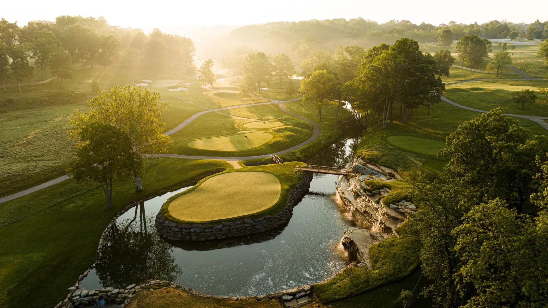 Khám phá bí ẩn sân Golf Valhalla