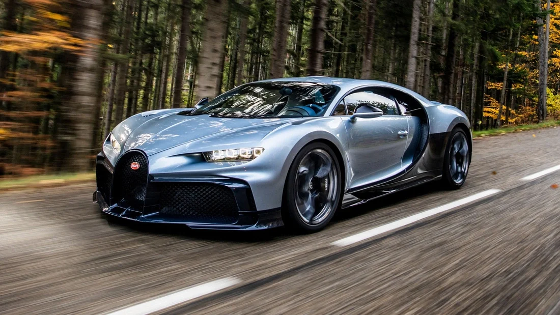 Đặc quyền của giới siêu giàu chơi Bugatti: Hãng tính xây cả trạm xăng tại nhà cho khách nếu xe xăng bị cấm