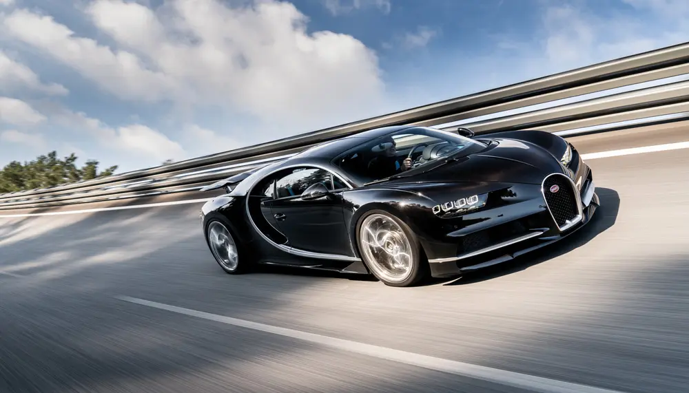 Đặc quyền của giới siêu giàu chơi Bugatti: Hãng tính xây cả trạm xăng tại nhà cho khách nếu xe xăng bị cấm