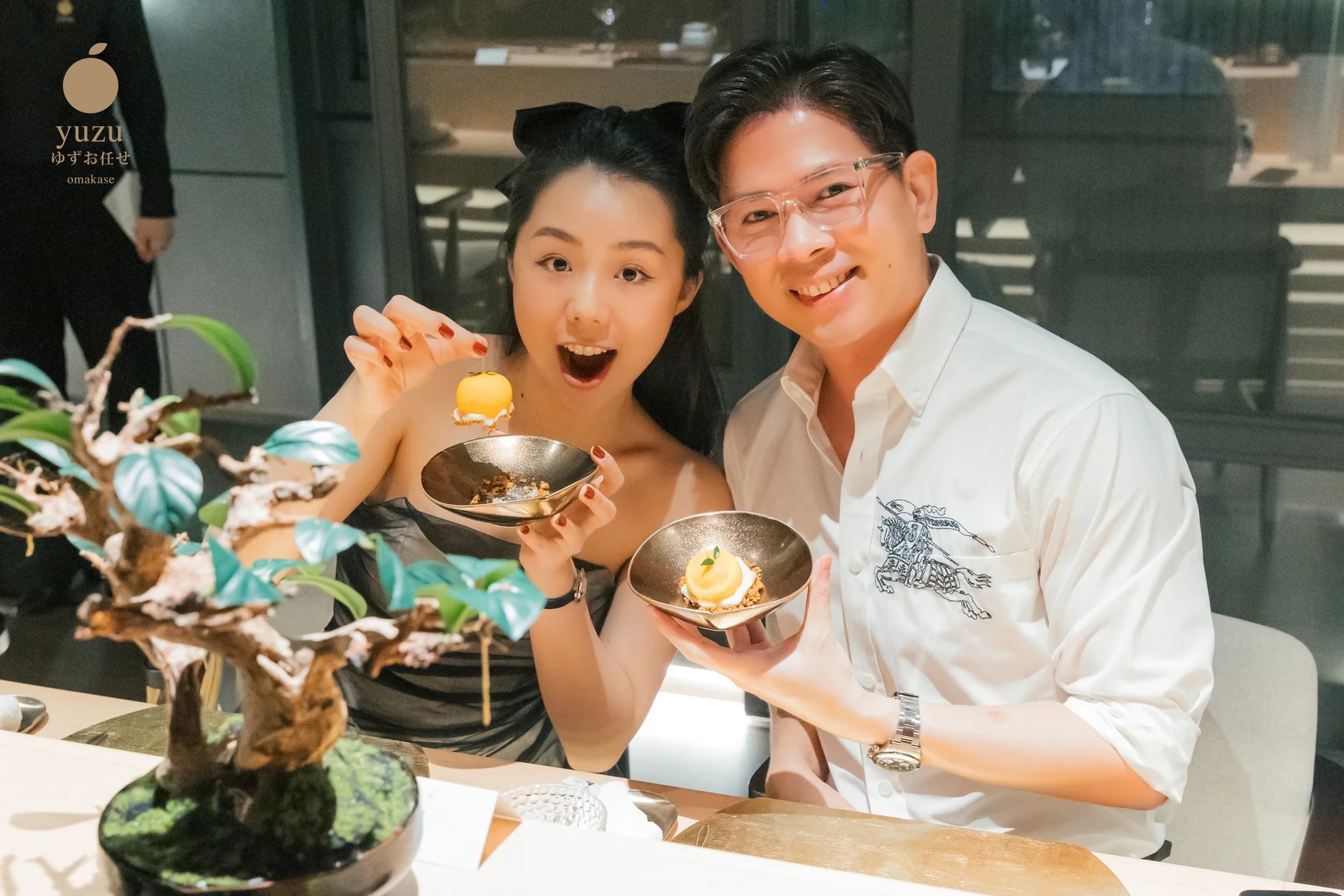 Omakase: Khi giới trẻ chi cả tháng lương cho một bữa ăn không được chọn món, mỗi phần chỉ bé bằng ngón tay