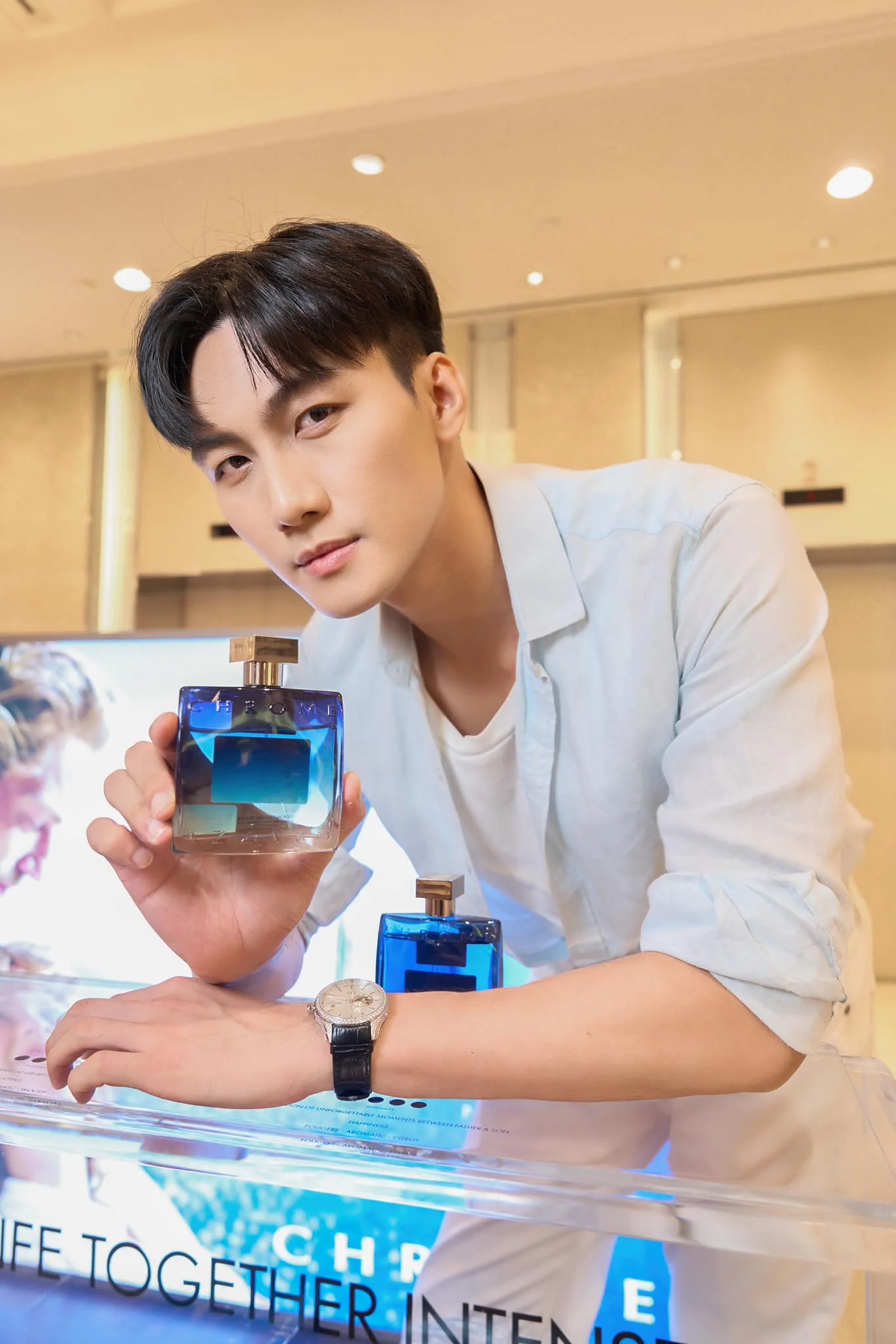 Mạc Trung Kiên, Hóa Trần, Bảo Luận mê mẩn Azzaro Chrome Parfums