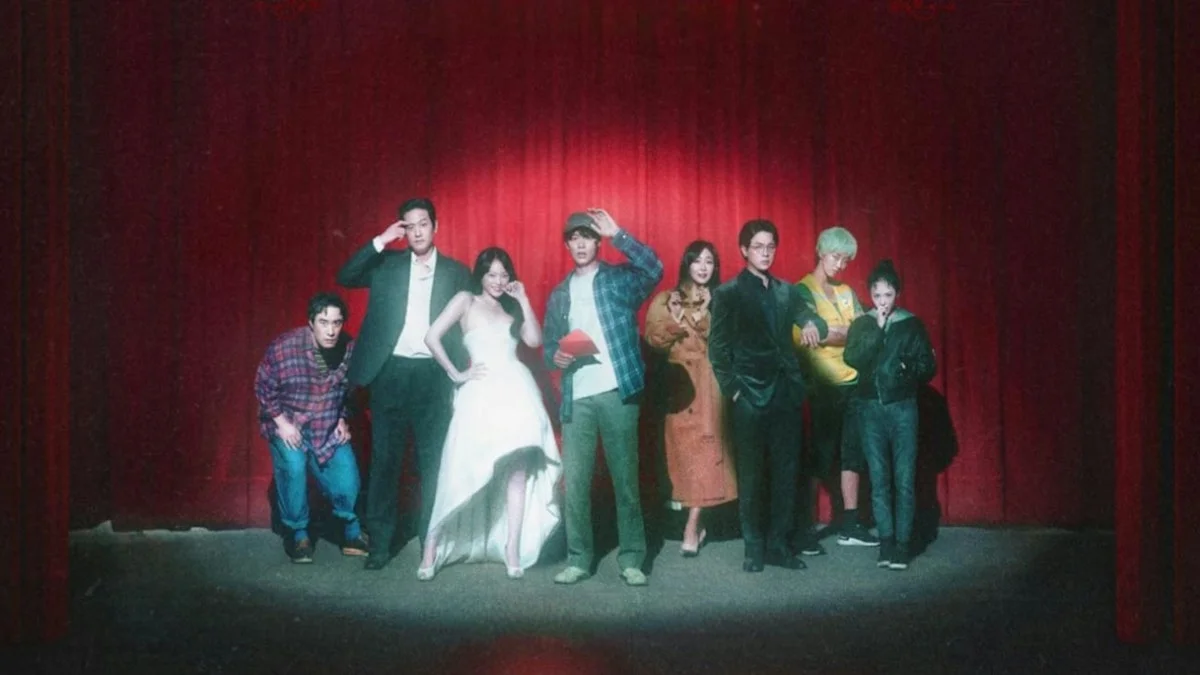 Từ loạt phim ăn khách "The 8 Show" đến cách ta soi mình trong cuộc chiến sinh tồn