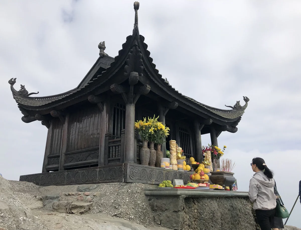 Đỉnh non thiên 