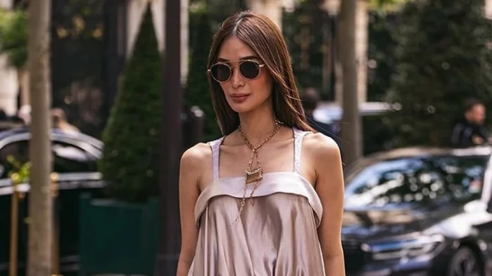 'Ái nữ nhà tài phiệt' Heart Evangelista rạng rỡ tại show thời trang hè