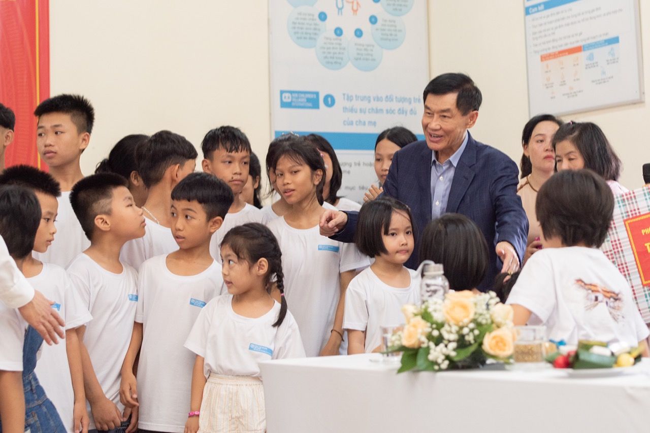 Johnathan Hạnh Nguyễn