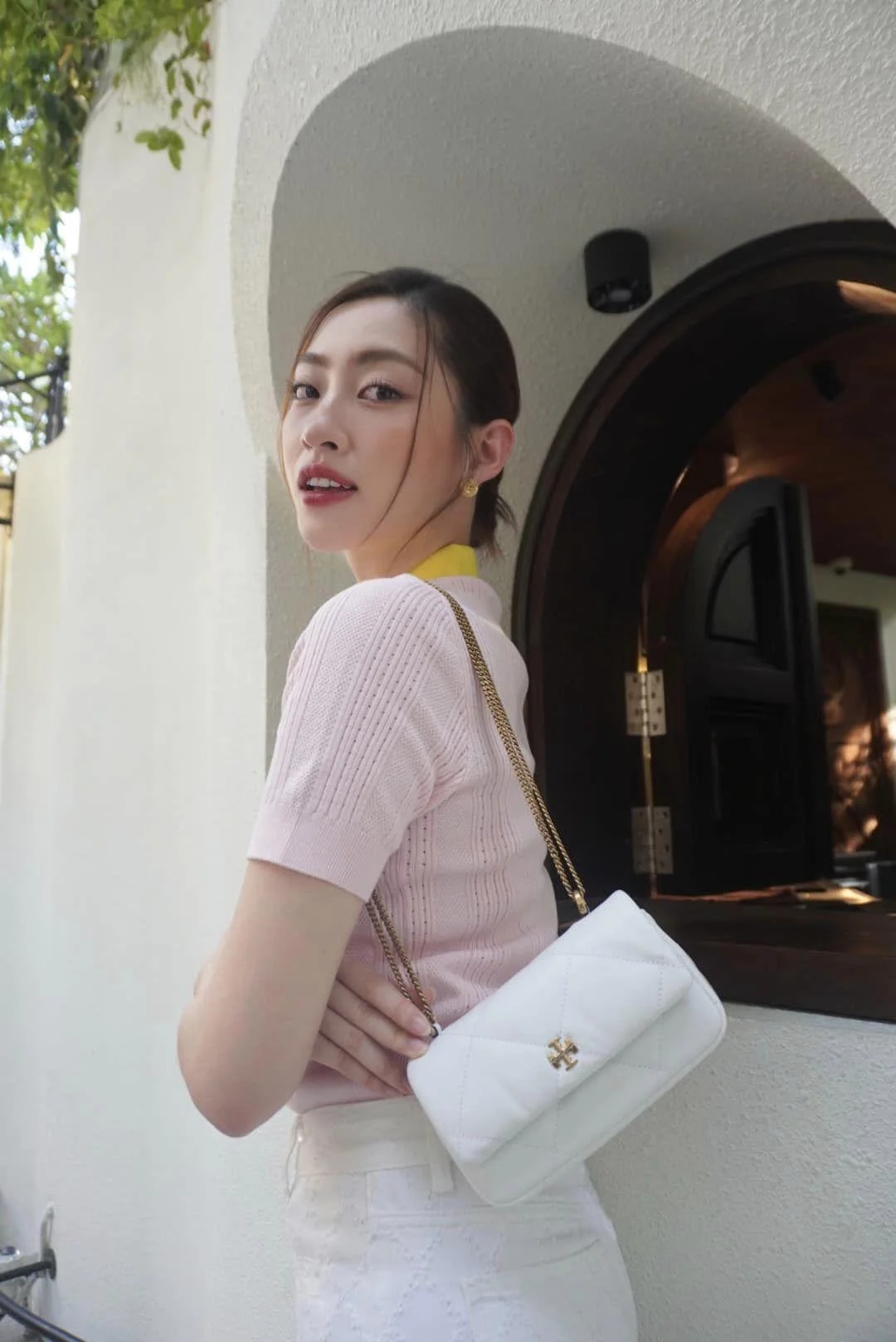 Top 3 Hoa hậu Việt là CEO giàu giỏi, ăn mặc sang như tổng tài, Đỗ Thị Hà "thoát mác" gái quê