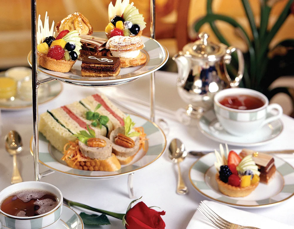 Thưởng thức ẩm thực thượng hạng cùng Oriental Pearl và Renaissance Riverside Saigon