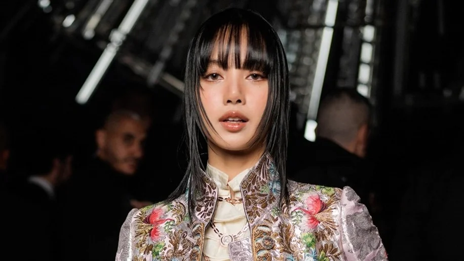 Bước tiến mới của Lisa