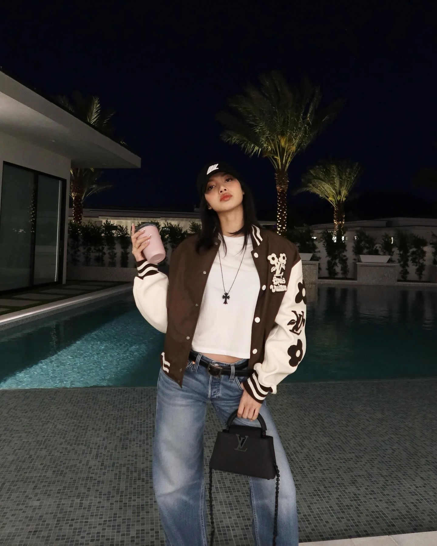 Lisa gia nhập Louis Vuitton