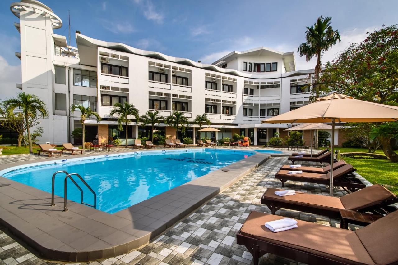Resort biển Huế có bể bơi tuyệt đẹp không thể bỏ lỡ