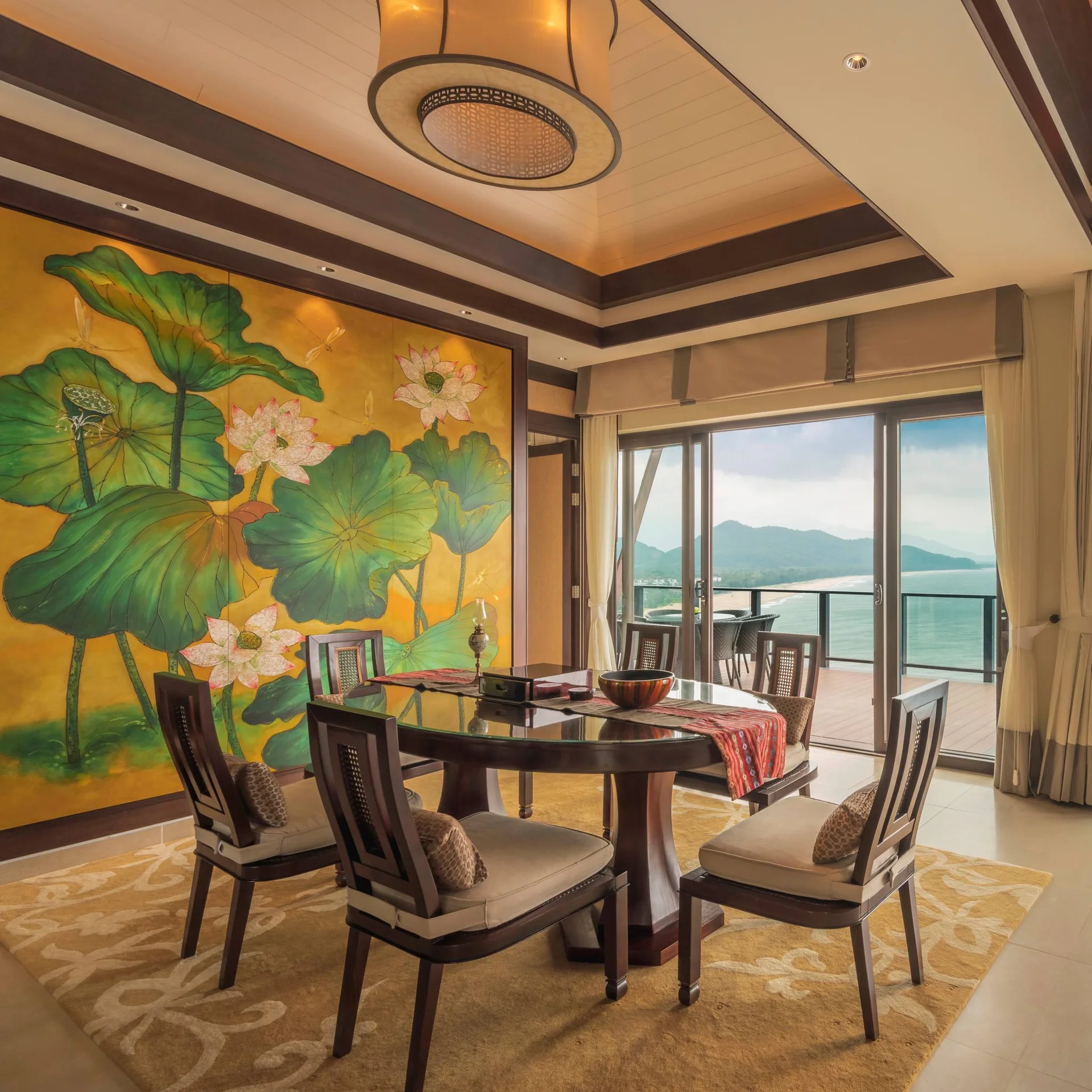Resort biển Huế có bể bơi tuyệt đẹp không thể bỏ lỡ