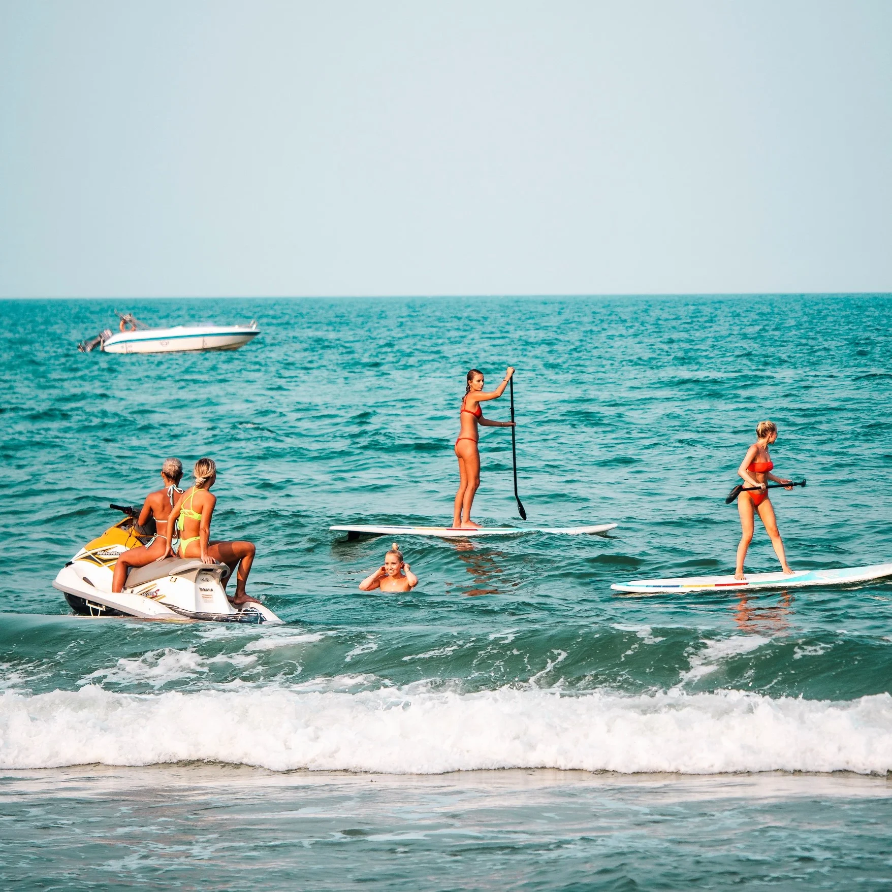 Resort biển Huế có bể bơi tuyệt đẹp không thể bỏ lỡ
