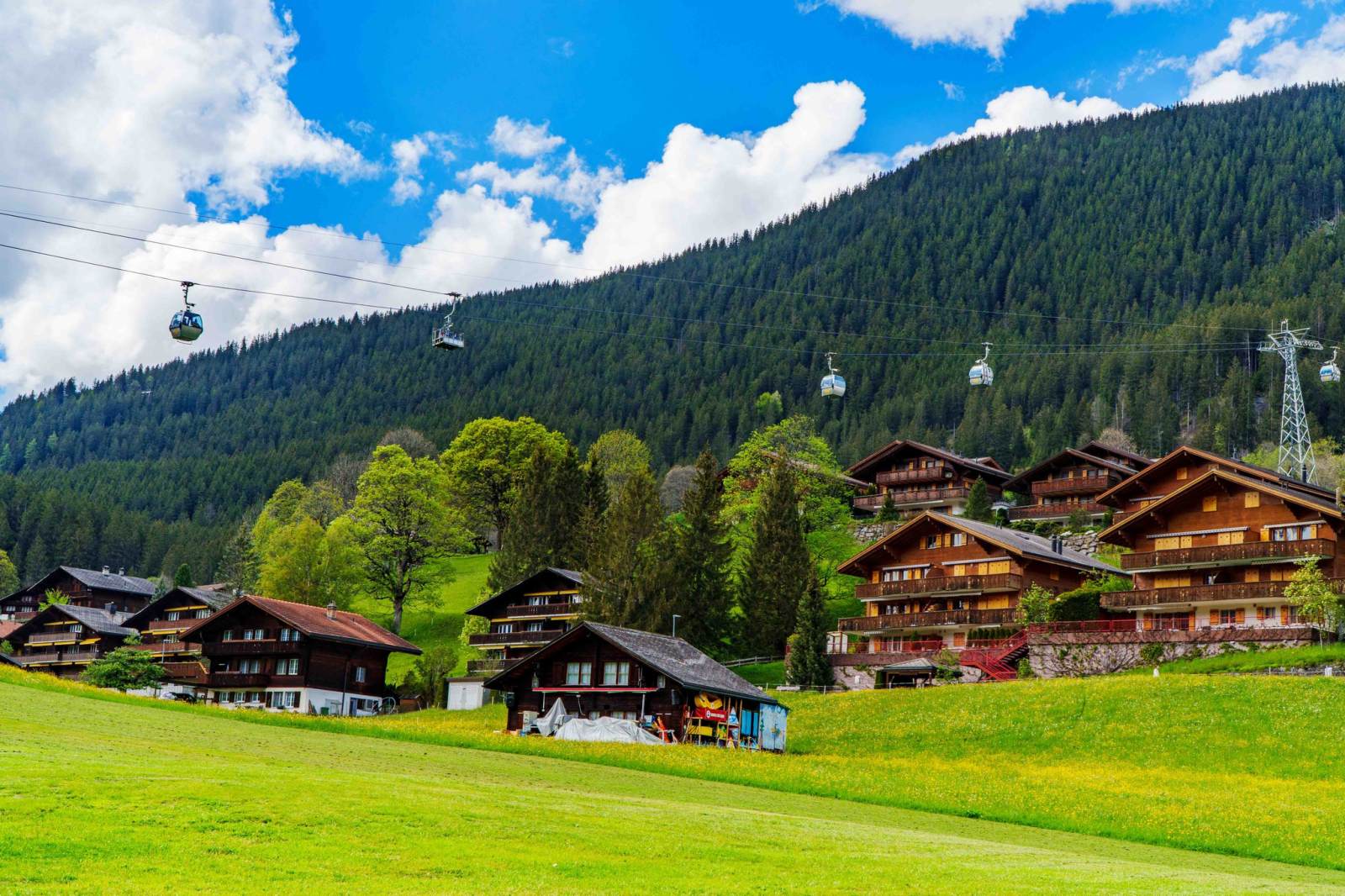 Interlaken và bối cảnh bộ phim “Hạ Cánh Nơi Anh”
