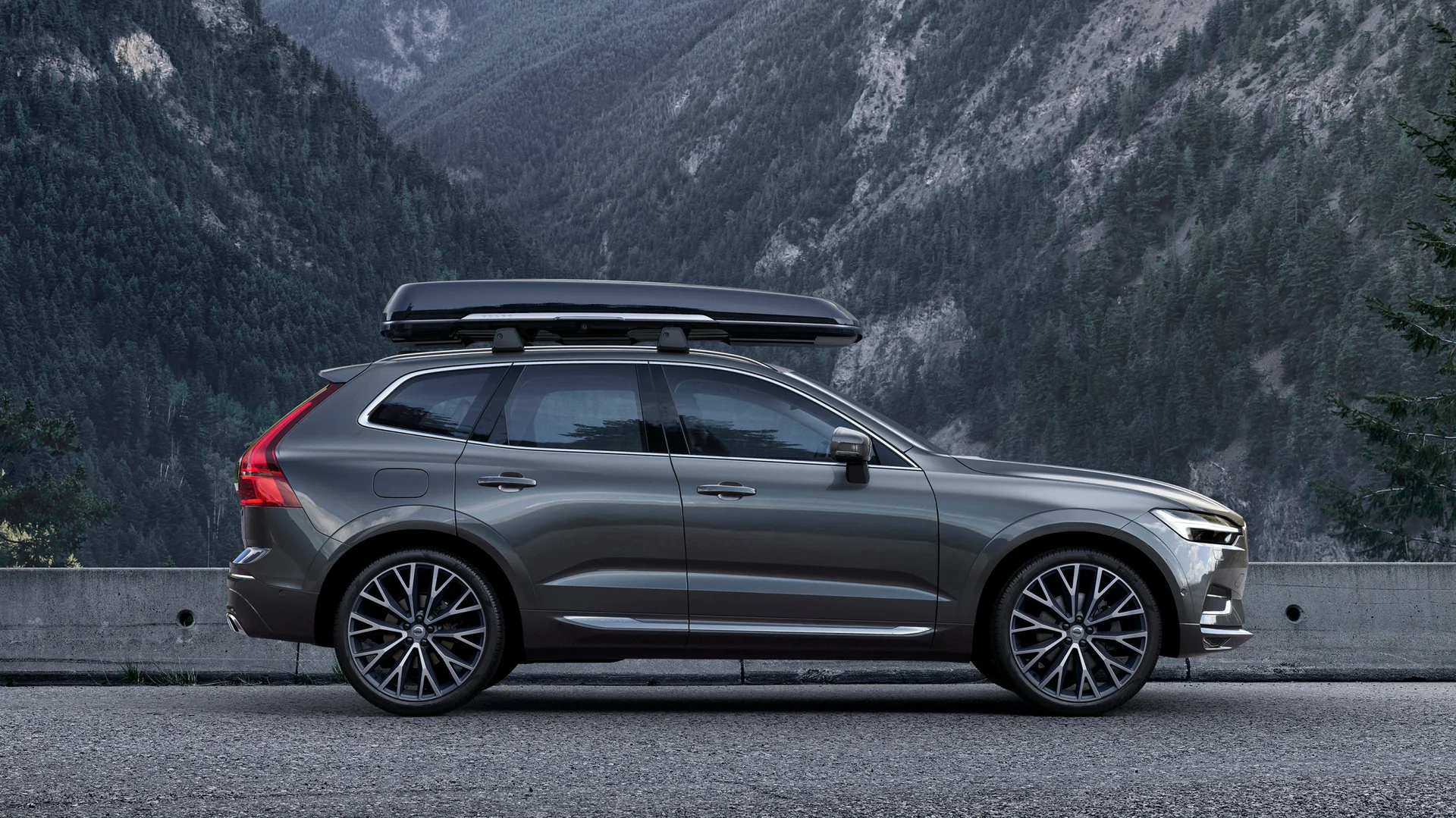 Volvo XC90 cùng các ông vua xe gia đình được lòng khách hàng Việt